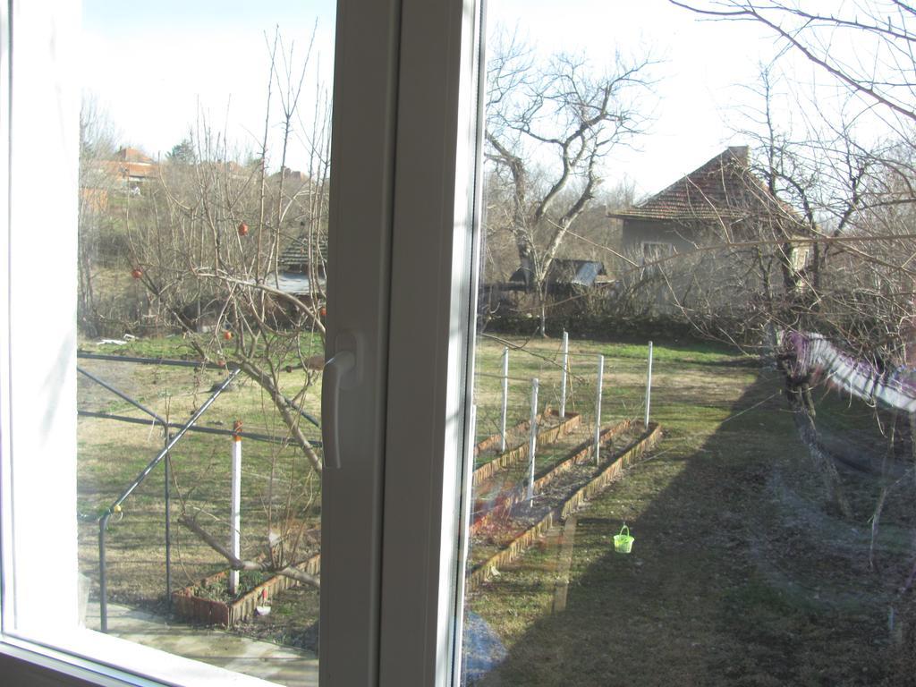 Rogozen B&B ภายนอก รูปภาพ